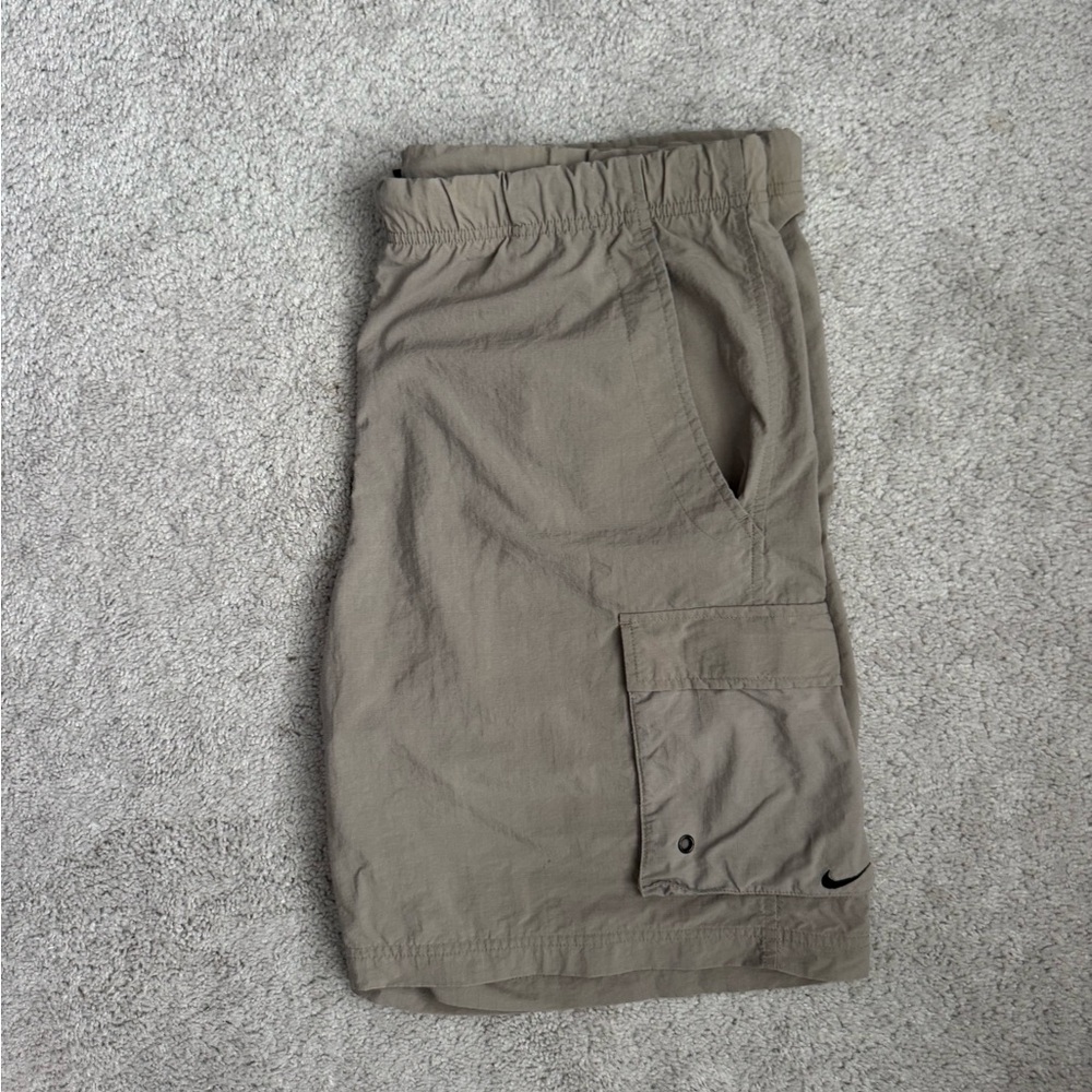 Nike Men's Tan Cargo Shorts